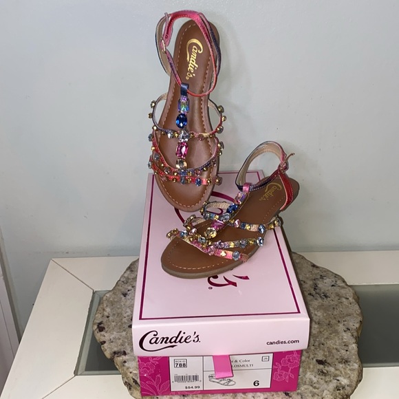 Candies Camilos Multi-Colored Rhinestone Gladiator Strappy Sandal-Women’s Size 6 - Picture 13 of 14